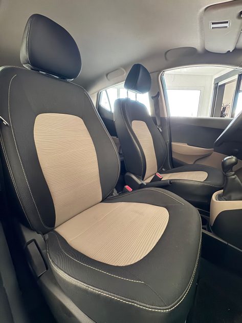 HYUNDAI i10 INTUITIVE - 1.0 67ch 2014 - Moteur à Chaîne - Garantie 12 mois ou 15.000km 