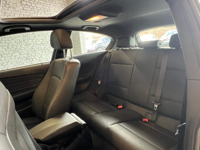 BMW SERIE 1 118D CUIR  TOIT OUVRANT 