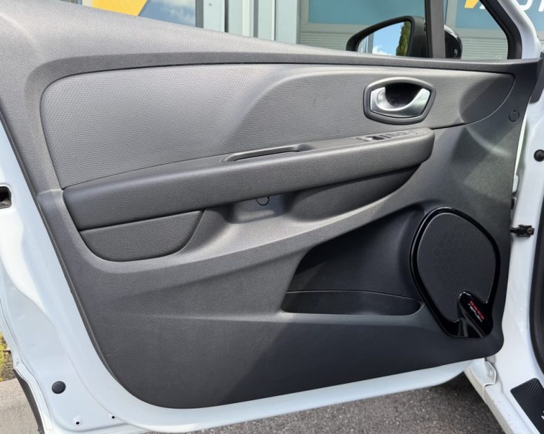 RENAULT CLIO IV 1.5 DCI - 75 ch - ENTRETIEN COMPLET - SUIVIS RENAULT - Rien à Prévoir - 2017