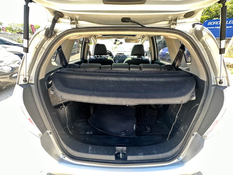 HONDA JAZZ 1.3 88CH I-VTEC HYBRID 2015