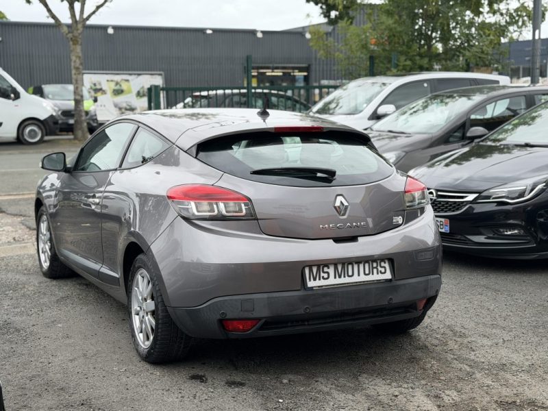 RENAULT MEGANE COUPÉ 1.5 DCI 110 CV - GARANTIE 12 mois - Privilège