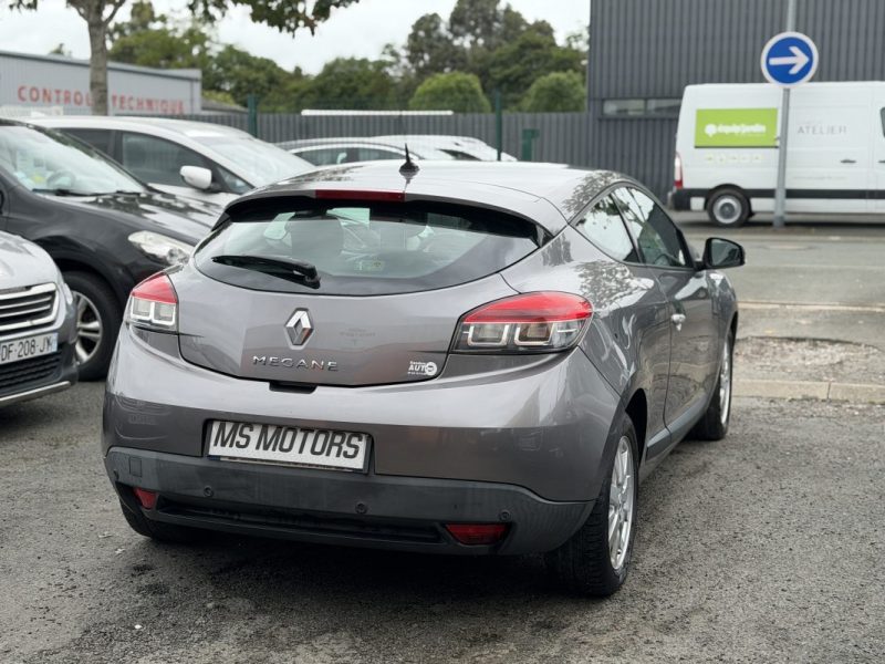 RENAULT MEGANE COUPÉ 1.5 DCI 110 CV - GARANTIE 12 mois - Privilège