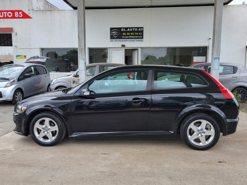 VOLVO C30 (533) 1.8 FLEXFUEL 2009