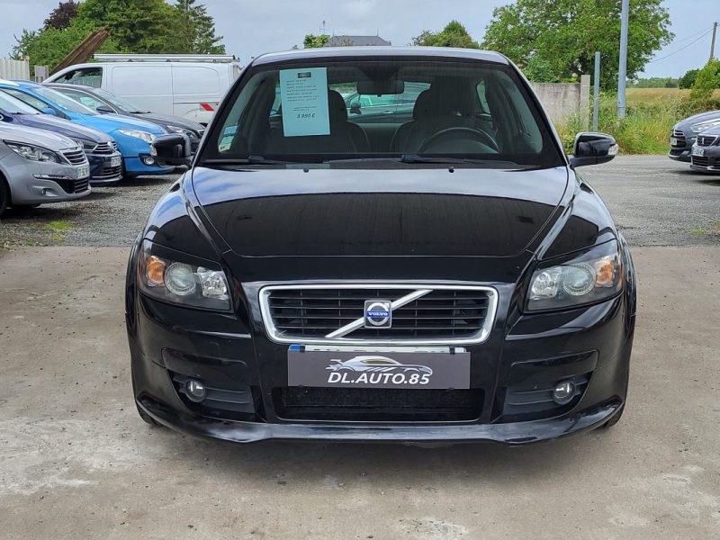 VOLVO C30 (533) 1.8 FLEXFUEL 2009