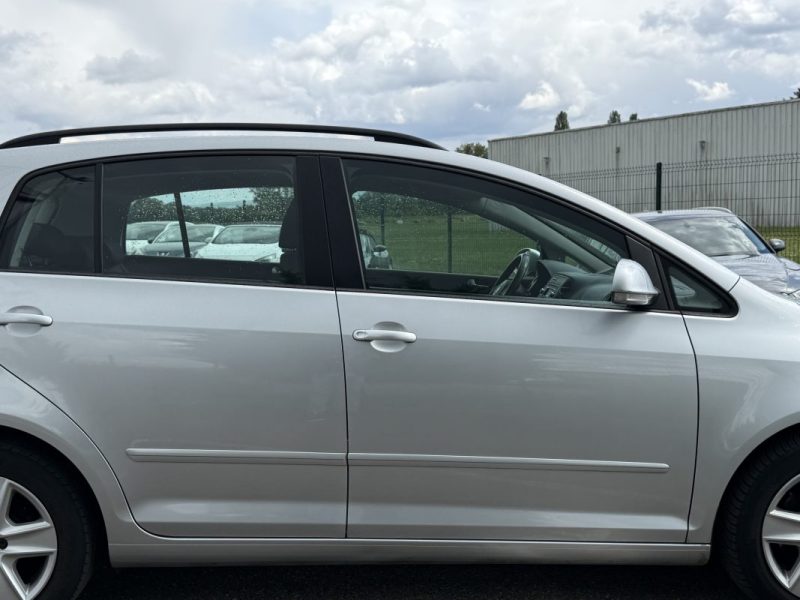 VOLKSWAGEN Golf Plus 1.6 TDI 105ch TRENDLINE 