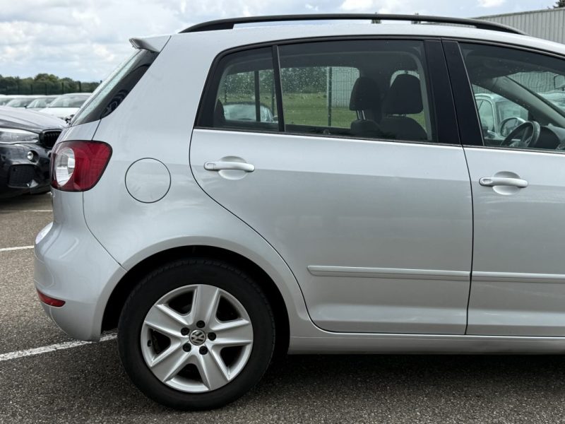 VOLKSWAGEN Golf Plus 1.6 TDI 105ch TRENDLINE 