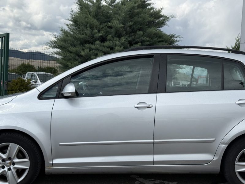 VOLKSWAGEN Golf Plus 1.6 TDI 105ch TRENDLINE 
