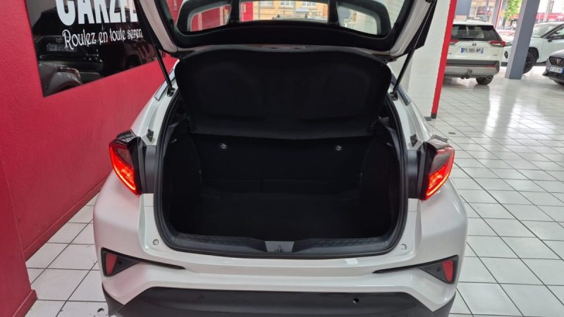 TOYOTA C-HR SUV PHASE 2 HYBRIDE 1.8 DYNAMIC BUSINESS 122cv/1 ERE MAIN/TVA RECUPERABLE