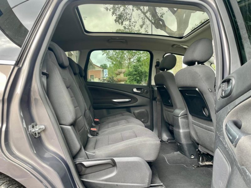 FORD S-MAX 2.0 TDCI 163 TITANIUM 