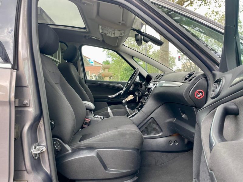 FORD S-MAX 2.0 TDCI 163 TITANIUM 