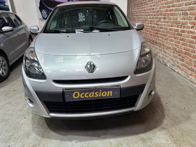 RENAULT CLIO 1.5 DCI 75 CV AUTHENTIQUE  2012