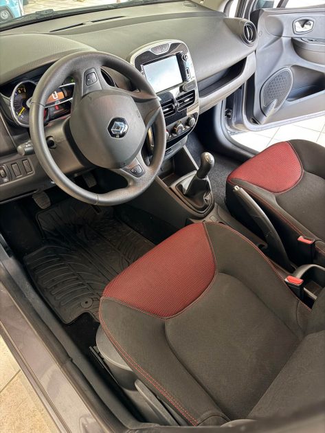 RENAULT  CLIO 1.2 LEV 75CV Expression - Garantie 1 an ou 15.000km 
