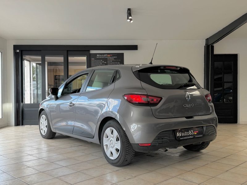 RENAULT  CLIO 1.2 LEV 75CV Expression - Garantie 1 an ou 15.000km 