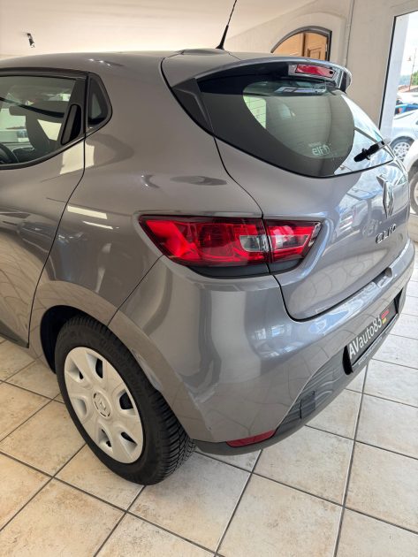 RENAULT  CLIO 1.2 LEV 75CV Expression - Garantie 1 an ou 15.000km 