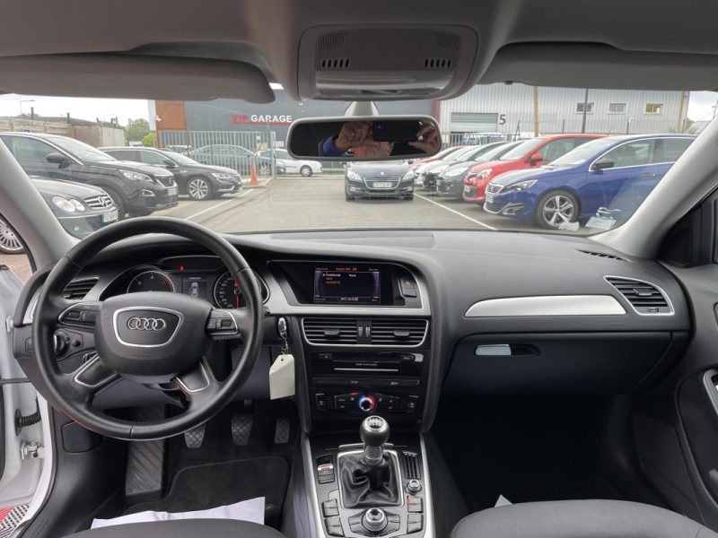AUDI A4 2.0 TDI 150CH DPF BUSINESS LINE 2013