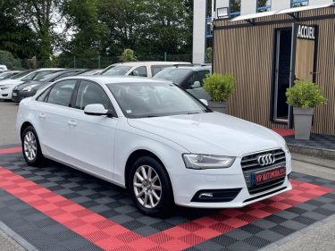 AUDI A4 2.0 TDI 150CH DPF BUSINESS LINE 2013