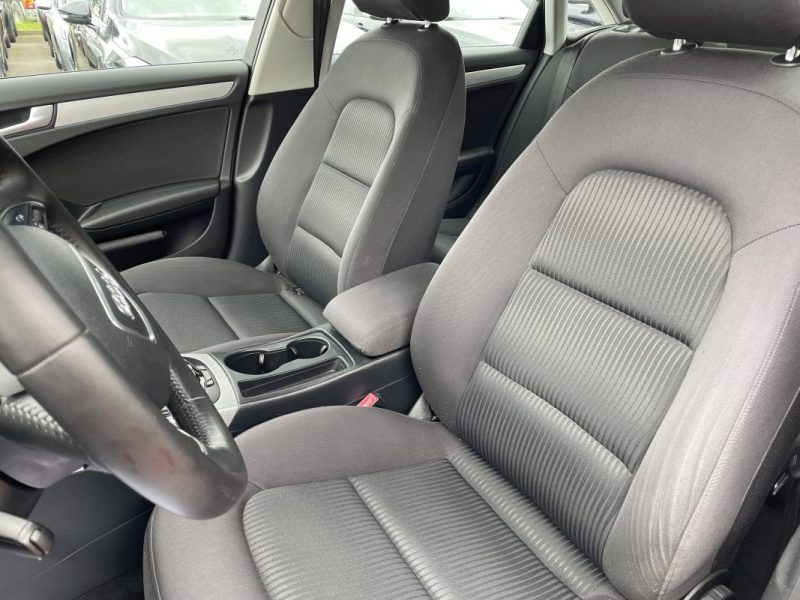 AUDI A4 2.0 TDI 150CH DPF BUSINESS LINE 2013