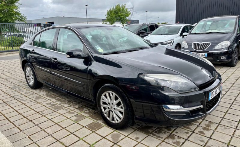 RENAULT LAGUNA 3 1.5 DCI 110CH ECO2 BUSINESS 2014