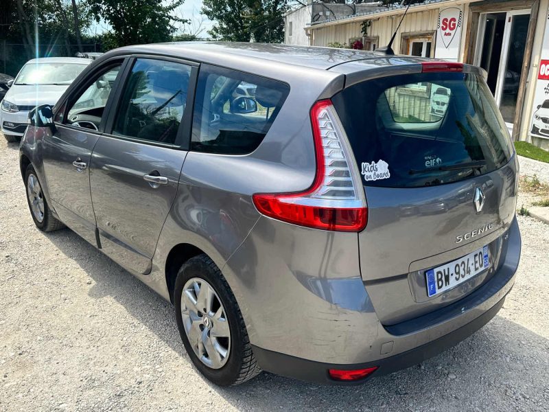 RENAULT SCENICIII GRAND 1.5 DCI 110 EXPRESSION 7P 2011