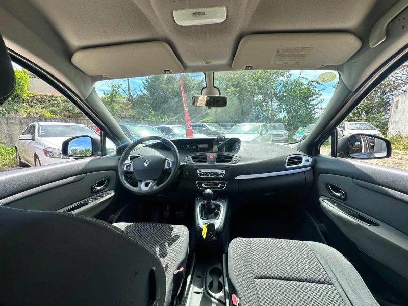 RENAULT SCENICIII GRAND 1.5 DCI 110 EXPRESSION 7P 2011