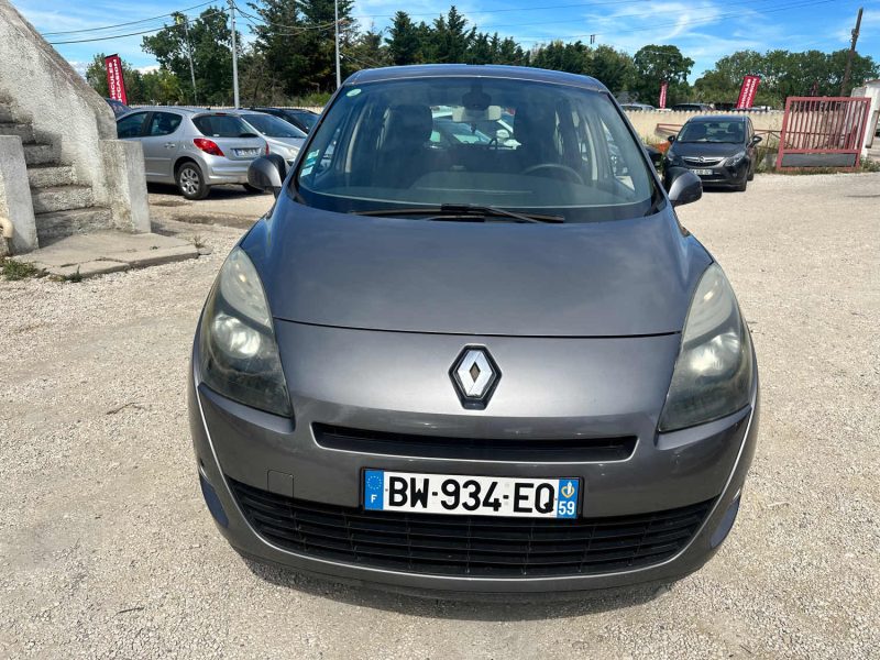 RENAULT SCENICIII GRAND 1.5 DCI 110 EXPRESSION 7P 2011