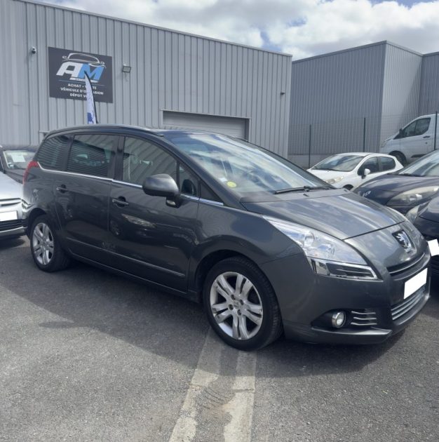 PEUGEOT 5008 7PLACES 1.6 HDI 112 PREMIUM PACK 2012 GARANTIE 