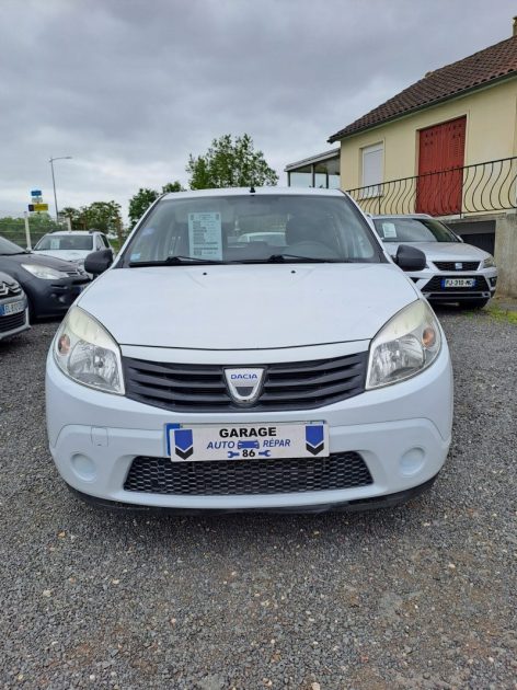 DACIA SANDERO DC02020 2010