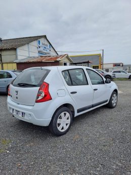 DACIA SANDERO DC02020 2010