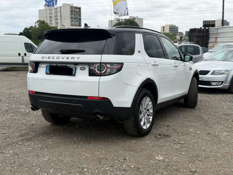 LAND ROVER Discovery  Sport 2.0 TD4 16V 4x4  150 cv en super état 