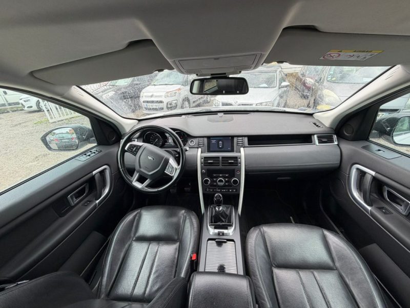 LAND ROVER Discovery  Sport 2.0 TD4 16V 4x4  150 cv en super état 