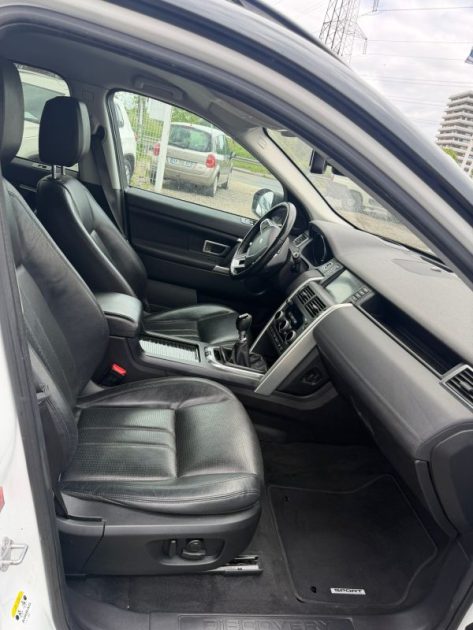 LAND ROVER Discovery  Sport 2.0 TD4 16V 4x4  150 cv en super état 