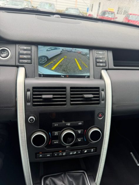 LAND ROVER Discovery  Sport 2.0 TD4 16V 4x4  150 cv en super état 