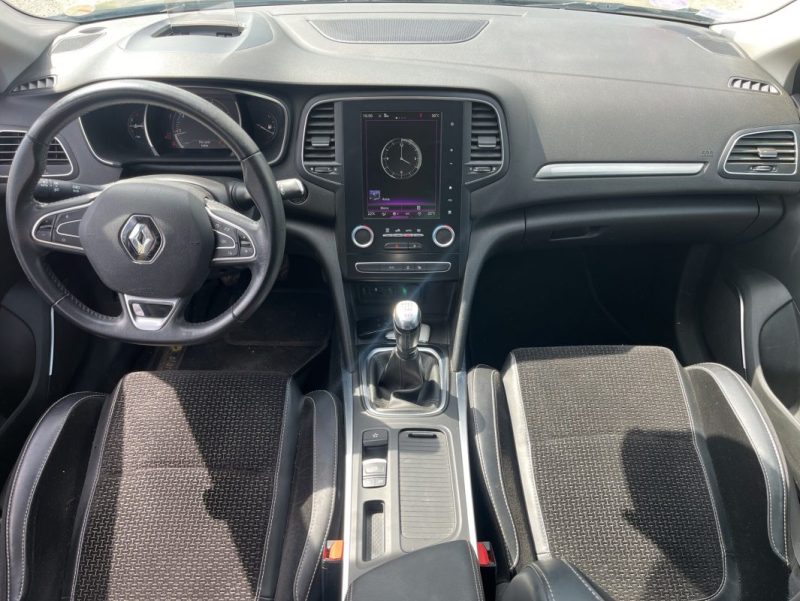 RENAULT MEGANE IV TCE 130 BOSE 2017