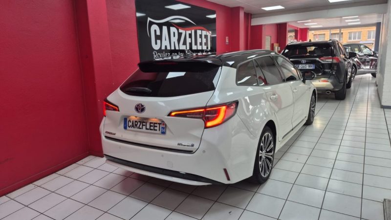 TOYOTA COROLLA TOURING SPORTS 122cv COLLECTION/1 ERE MAIN/TVA RECUPERABLE
