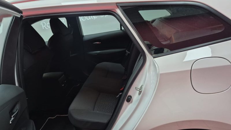 TOYOTA COROLLA TOURING SPORTS 122cv DYNAMIC BUSINESS/1 ERE MAIN/TVA RECUPERABLE
