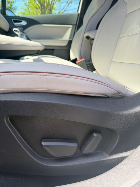 RENAULT CAPTUR 1.6 E-TECH HYBRIDE 160 PLUG IN EDC - INITIALE - PREMIERE MAIN 