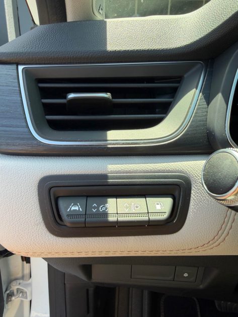 RENAULT CAPTUR 1.6 E-TECH HYBRIDE 160 PLUG IN EDC - INITIALE - PREMIERE MAIN 