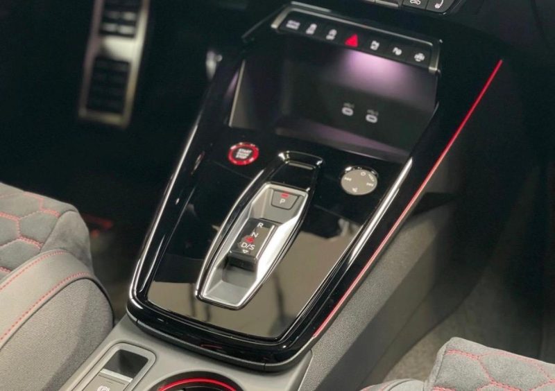 AUDI RS3 SPORTBACK 2025