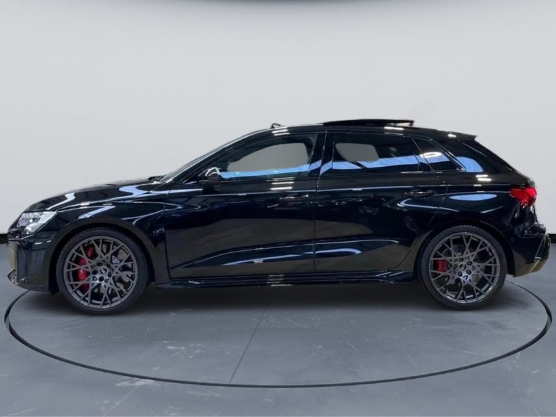 AUDI RS3 SPORTBACK 2025