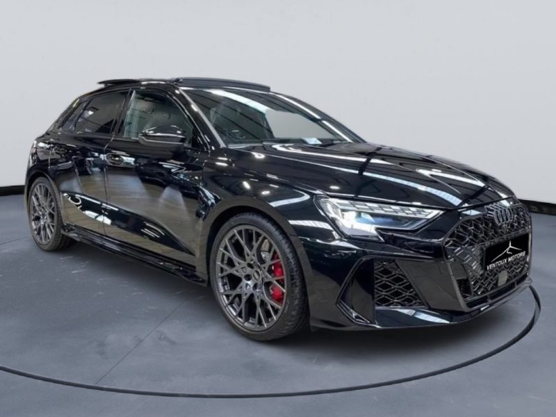 AUDI RS3 SPORTBACK 2025
