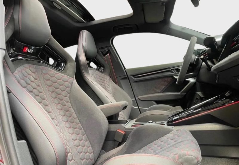 AUDI RS3 SPORTBACK 2025