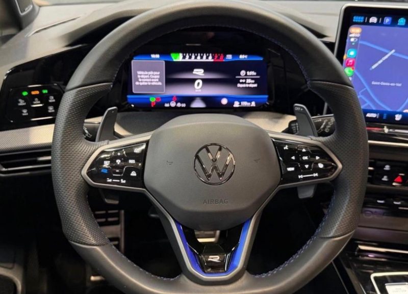 VOLKSWAGEN GOLF 8R 4MOTION DSG 2024