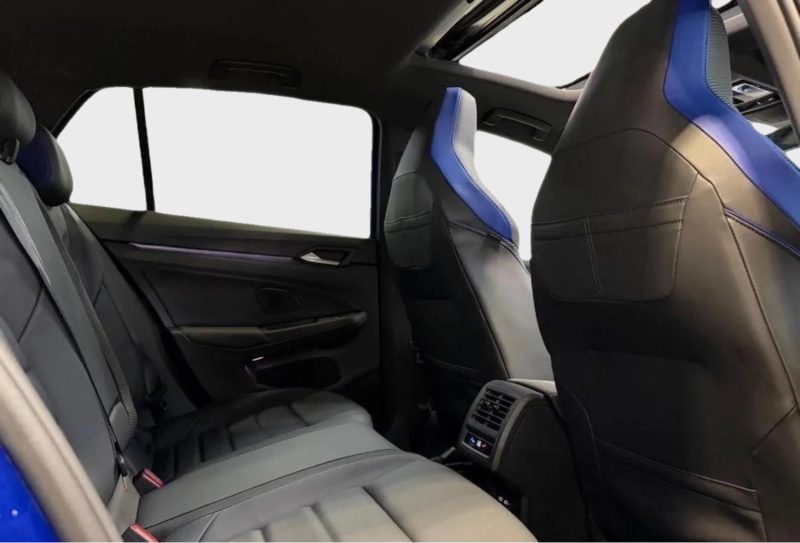 VOLKSWAGEN GOLF 8R 4MOTION DSG 2024