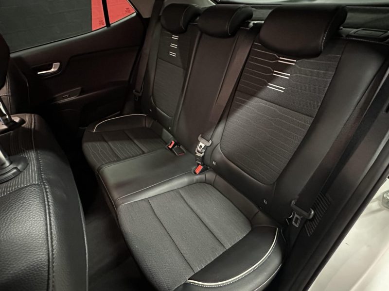 KIA STONIC 1.0 T-GDI 120CH MHEV GT LINE PREMIUM IBVM6 - 1ère main - Garantie constructeur 11/2029 -