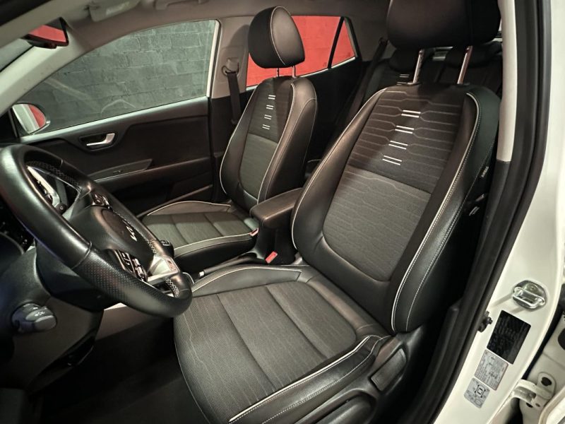 KIA STONIC 1.0 T-GDI 120CH MHEV GT LINE PREMIUM IBVM6 - 1ère main - Garantie constructeur 11/2029 -