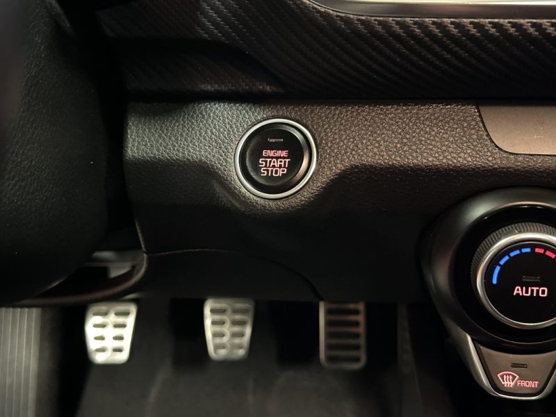 KIA STONIC 1.0 T-GDI 120CH MHEV GT LINE PREMIUM IBVM6 - 1ère main - Garantie constructeur 11/2029 -