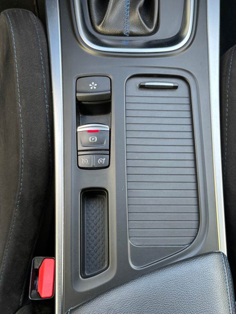 RENAULT MEGANE IV 1.6 TCE 205 GT EDC/4CONTROL/BLANC NACRE/BOSE/GARANTIE 12 MOIS/ORIGINE FRANCE 2018