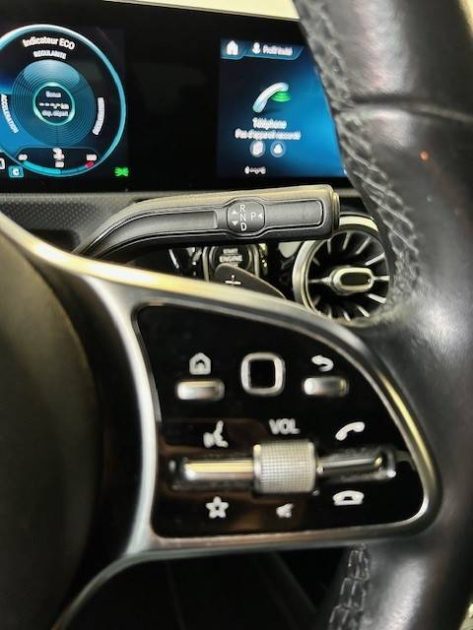 MERCEDES BENZ A 220 190CH PROGRESSIVE LINE 7G-DCT 2019