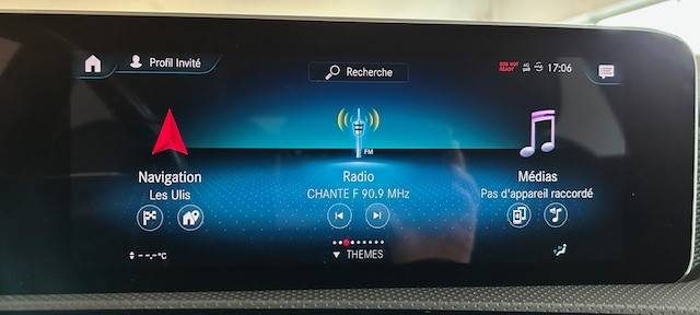 MERCEDES BENZ A 220 190CH PROGRESSIVE LINE 7G-DCT 2019