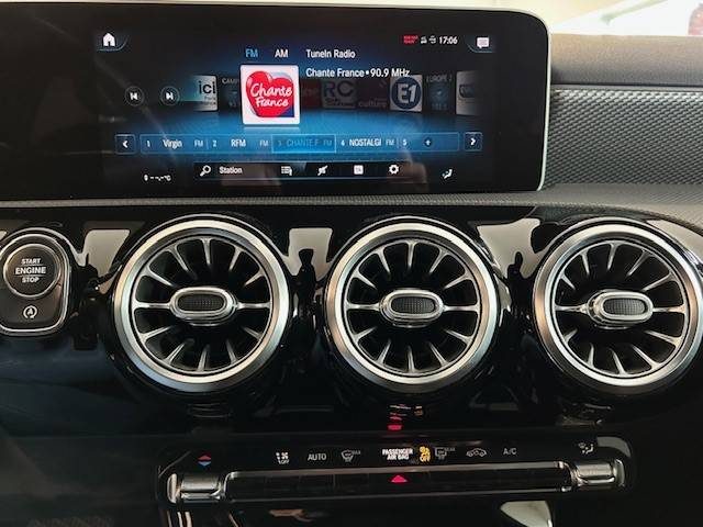 MERCEDES BENZ A 220 190CH PROGRESSIVE LINE 7G-DCT 2019